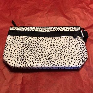 Thirty one clear clip pouch